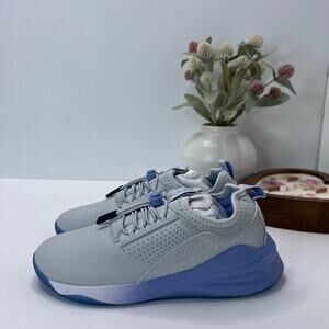 Clove Gray Matter Classic Comfort Sneaker Nursing Shoes Women 6.5 NWOB
